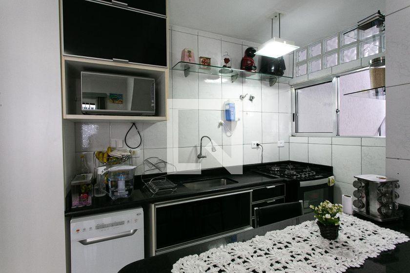 Casa à Venda – Penha de França, 2 Quartos, 68 m² – São Paulo