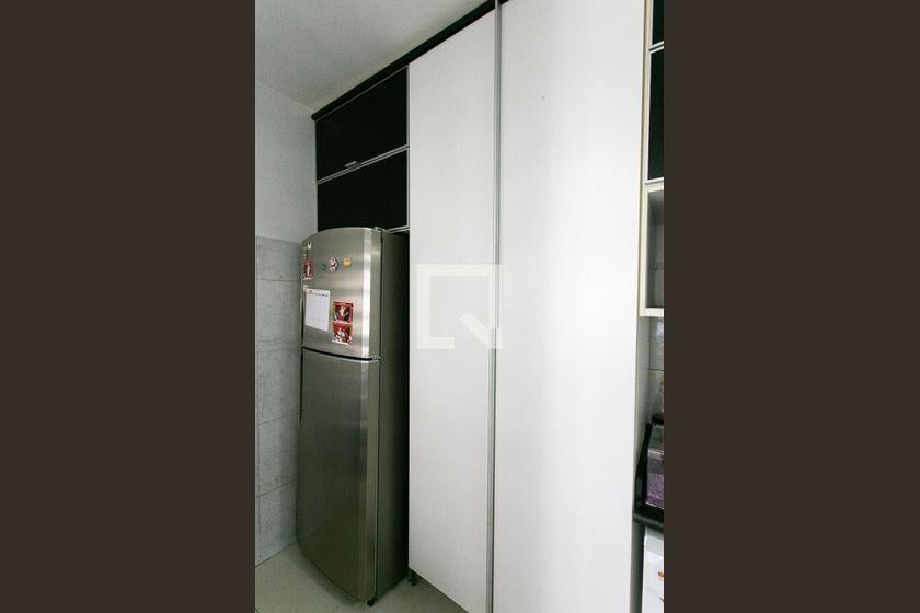 Casa à Venda – Penha de França, 2 Quartos, 68 m² – São Paulo
