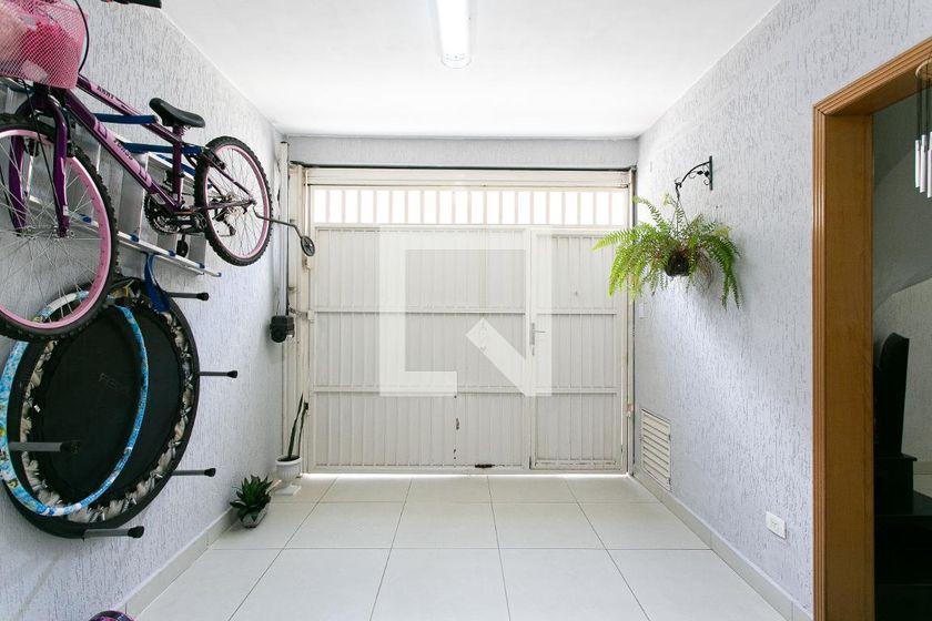 Casa à Venda – Penha de França, 2 Quartos, 68 m² – São Paulo