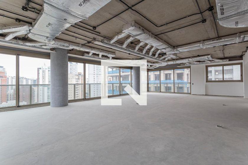 Apartamento à Venda – Vila Nova Conceição, 4 Quartos, 358 m² – São Paulo