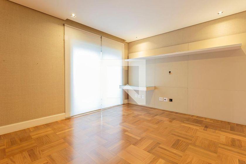 Apartamento à Venda – Itaim Bibi, 3 Quartos, 274 m² – São Paulo