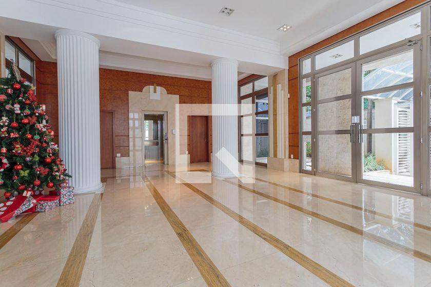 Apartamento à Venda – Itaim Bibi, 3 Quartos, 274 m² – São Paulo
