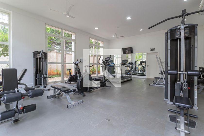 Apartamento à Venda – Itaim Bibi, 3 Quartos, 274 m² – São Paulo