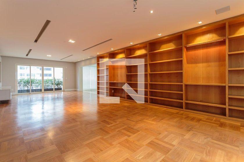 Apartamento à Venda – Itaim Bibi, 3 Quartos, 274 m² – São Paulo