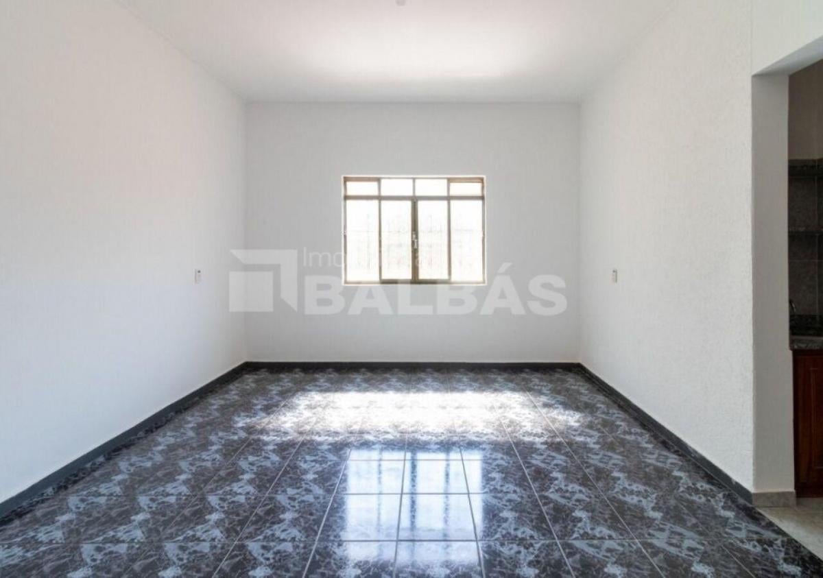 SOBRADO – VILA REGENTE FEIJÓ – EXCELENTE LOCALIZAÇÃO