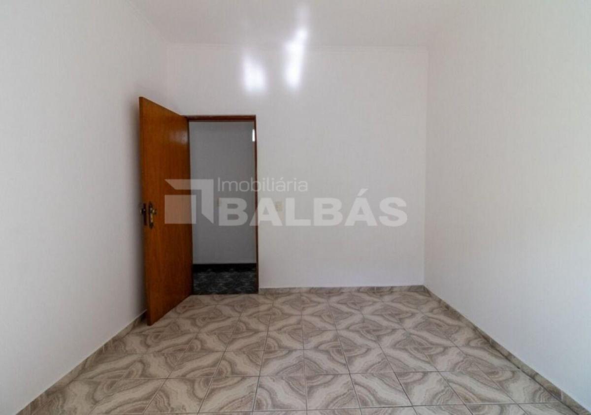 SOBRADO – VILA REGENTE FEIJÓ – EXCELENTE LOCALIZAÇÃO