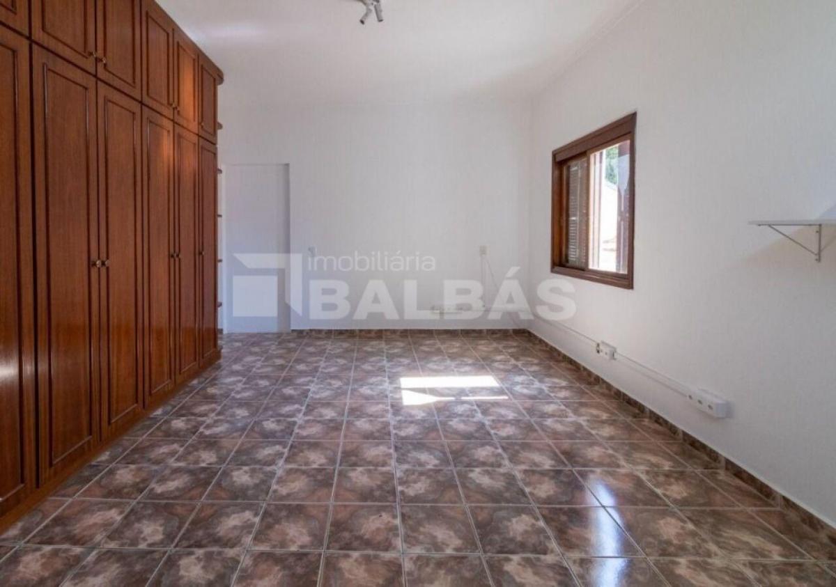 SOBRADO – VILA REGENTE FEIJÓ – EXCELENTE LOCALIZAÇÃO