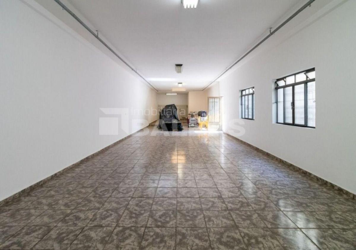 SOBRADO – VILA REGENTE FEIJÓ – EXCELENTE LOCALIZAÇÃO