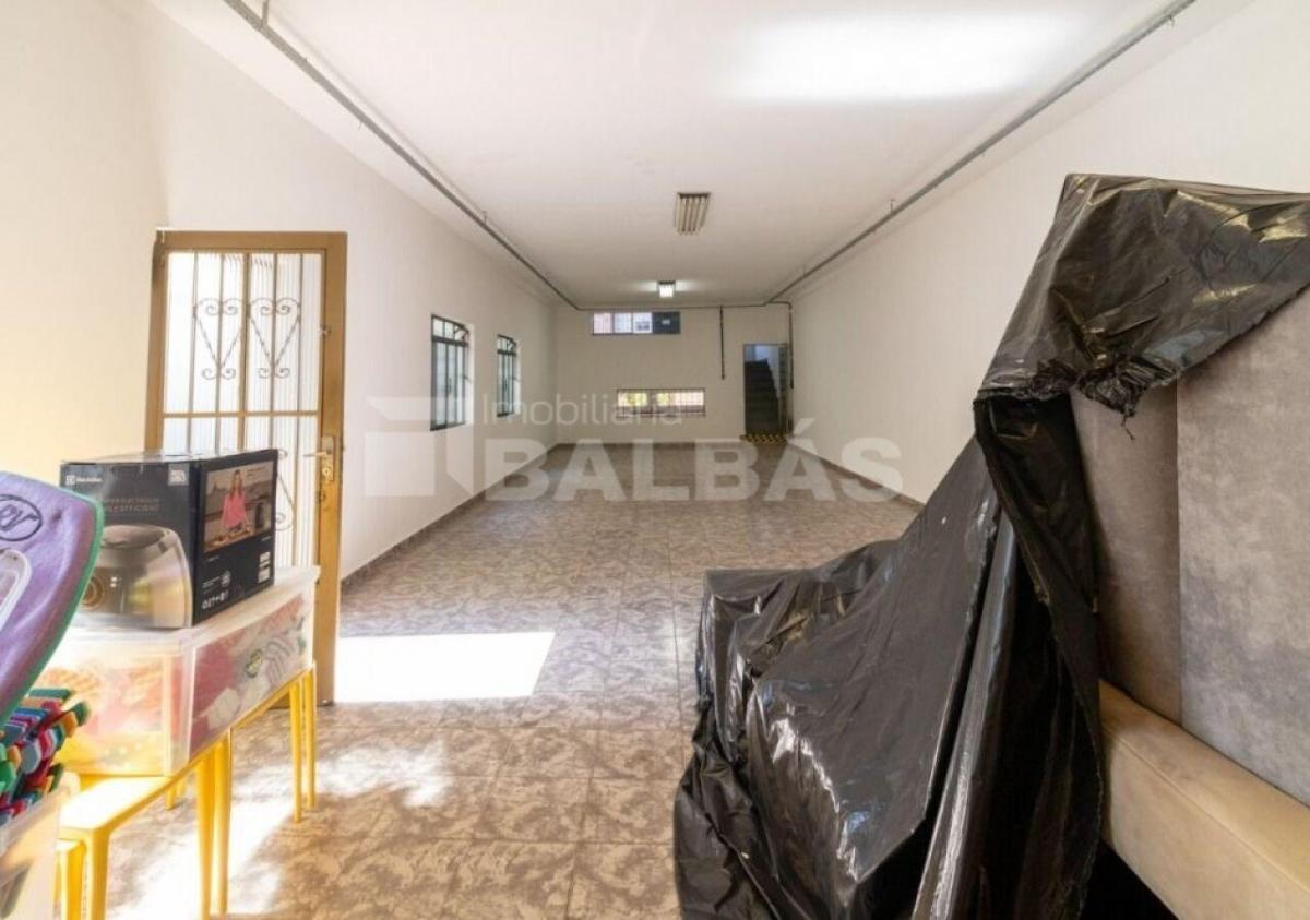 SOBRADO – VILA REGENTE FEIJÓ – EXCELENTE LOCALIZAÇÃO