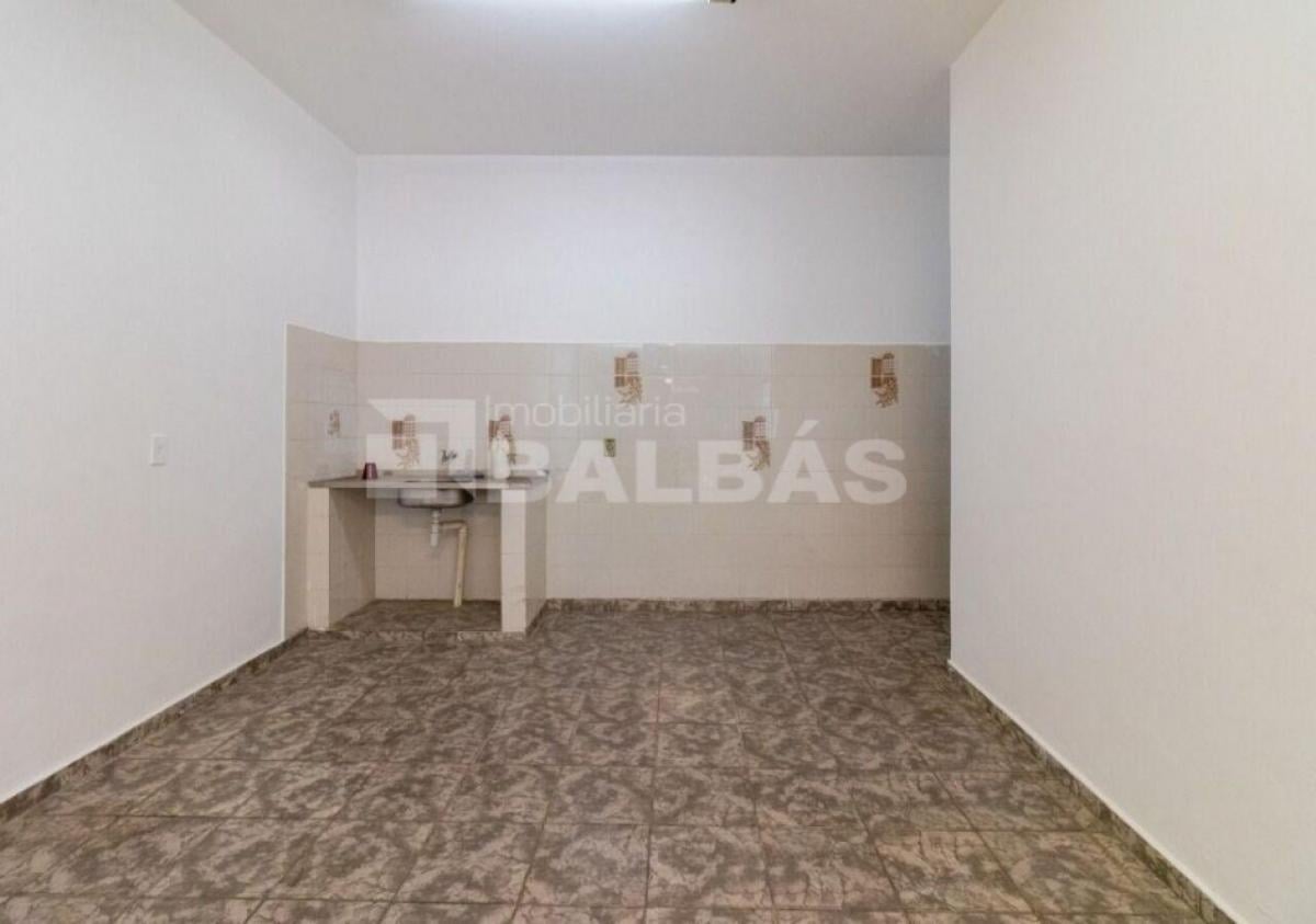 SOBRADO – VILA REGENTE FEIJÓ – EXCELENTE LOCALIZAÇÃO