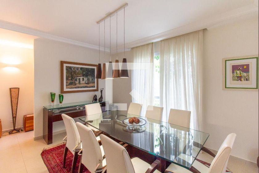 Casa à Venda – Lapa, 5 Quartos, 413 m² – São Paulo