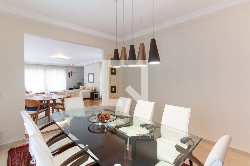 Casa à Venda – Lapa, 5 Quartos, 413 m² – São Paulo