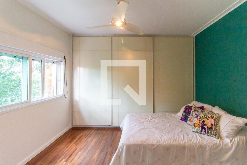 Casa à Venda – Lapa, 5 Quartos, 413 m² – São Paulo