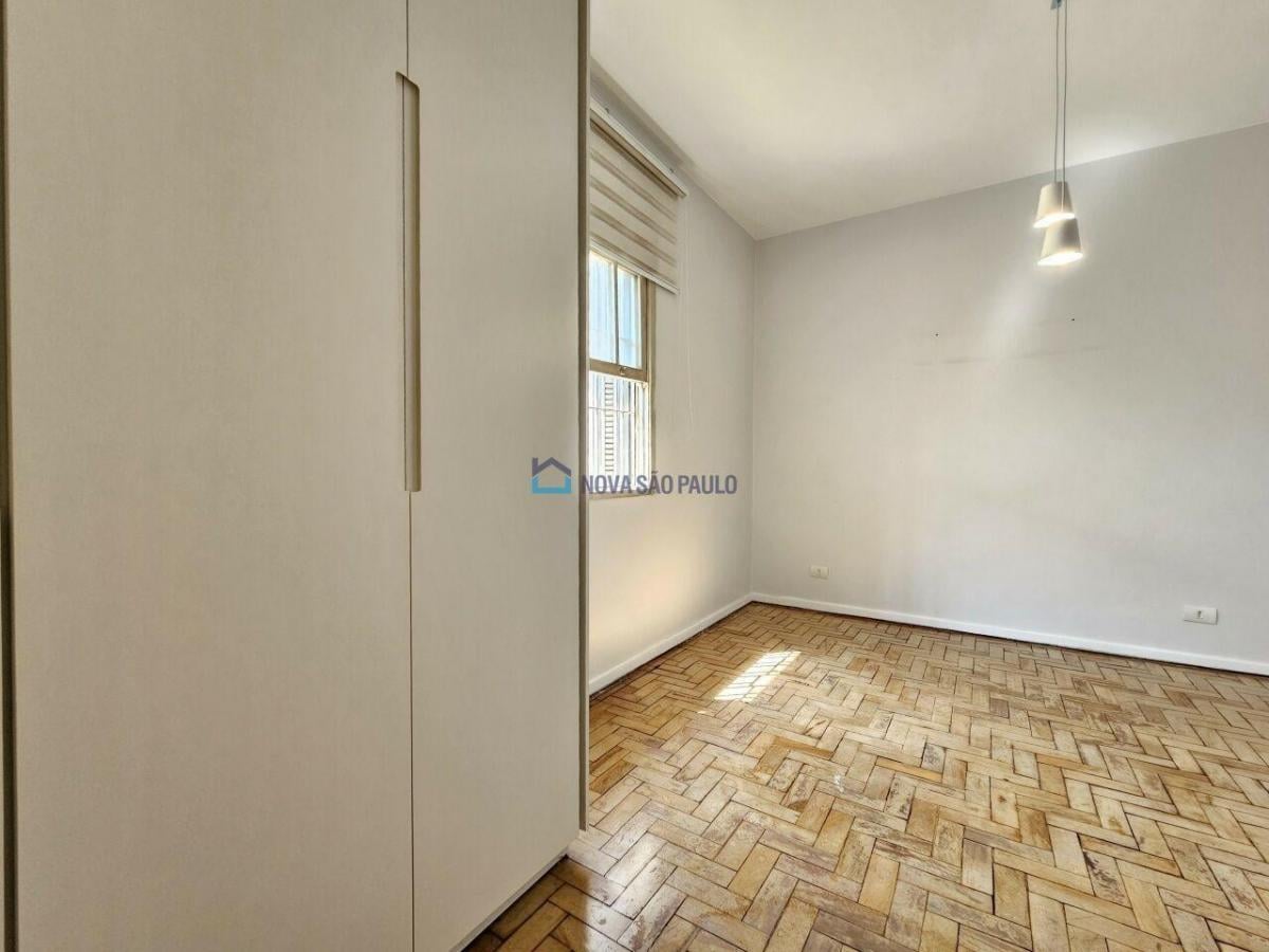 Casa assobradada, 154m, 3 quartos, 1 suíte, 2 vagas – Planalto Paulista