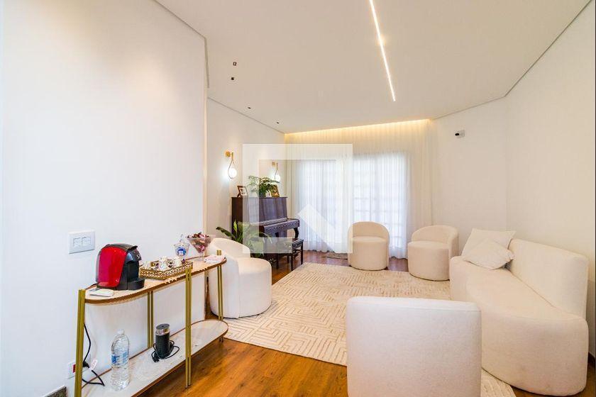 Casa à Venda – Morumbi, 5 Quartos, 397 m² – São Paulo