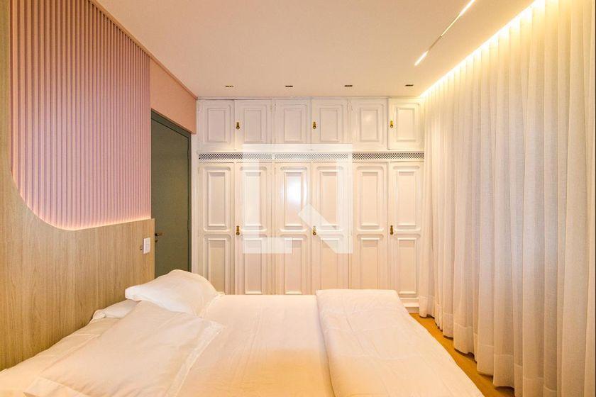 Casa à Venda – Morumbi, 5 Quartos, 397 m² – São Paulo
