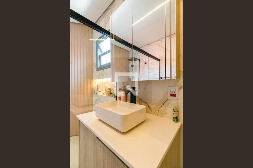Casa à Venda – Morumbi, 5 Quartos, 397 m² – São Paulo