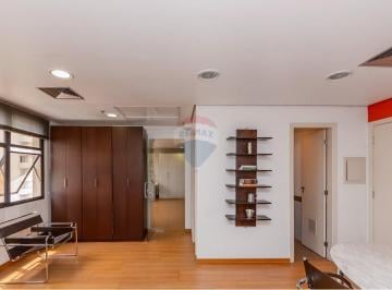 Sala comercial á venda localizada na Rua Três Irmãos, 201, no bairro Caxingui, Zona Oeste
