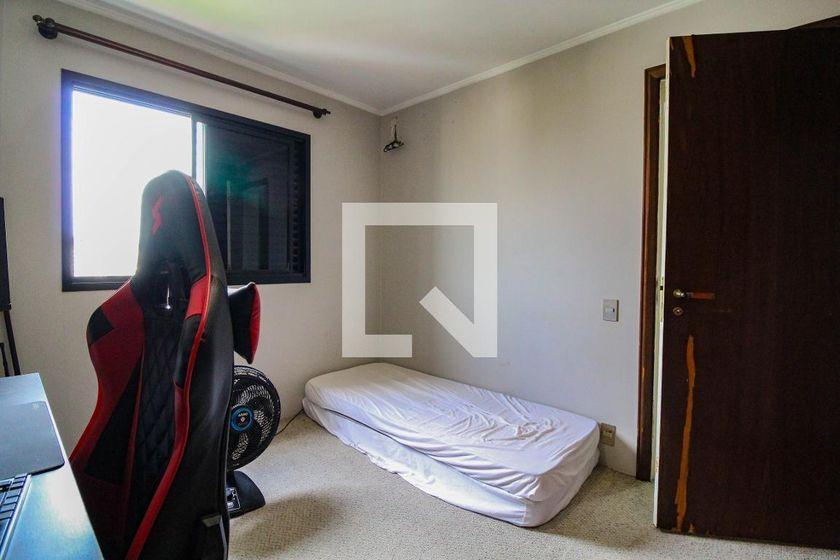 Apartamento à Venda – Vila Olímpia, 3 Quartos, 300 m² – São Paulo