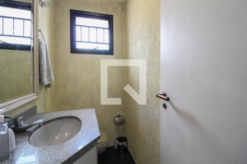 Apartamento à Venda – Vila Olímpia, 3 Quartos, 300 m² – São Paulo
