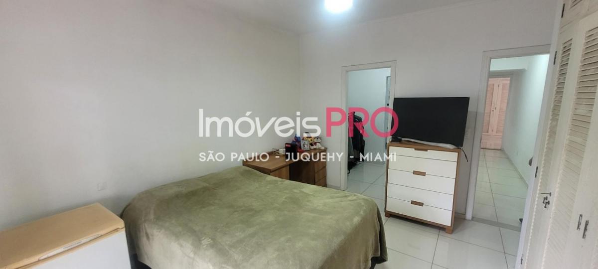 Casa comercial de 308m² em rua com grande fluxo de veículos