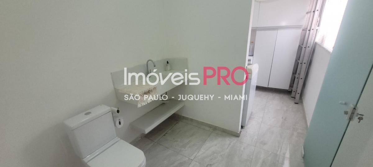 Casa comercial de 308m² em rua com grande fluxo de veículos