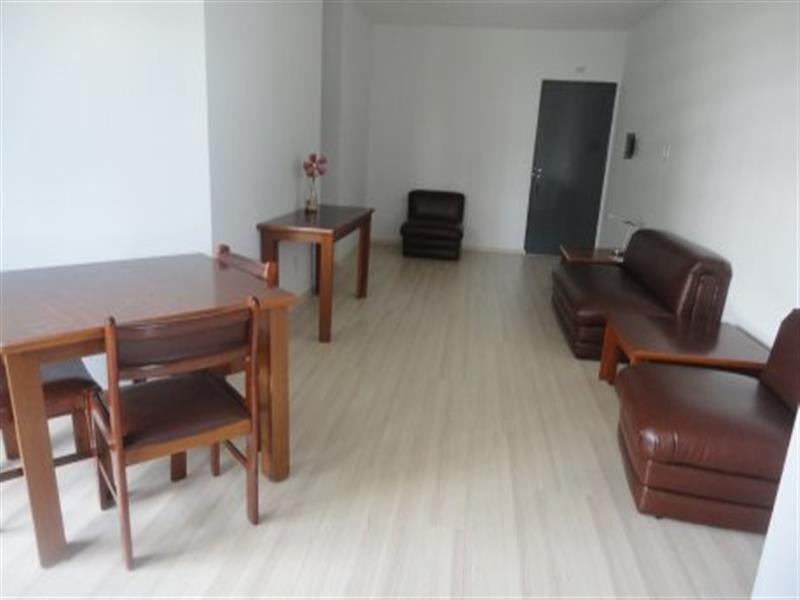 FLAT REFORMADO E MOBILIADO
