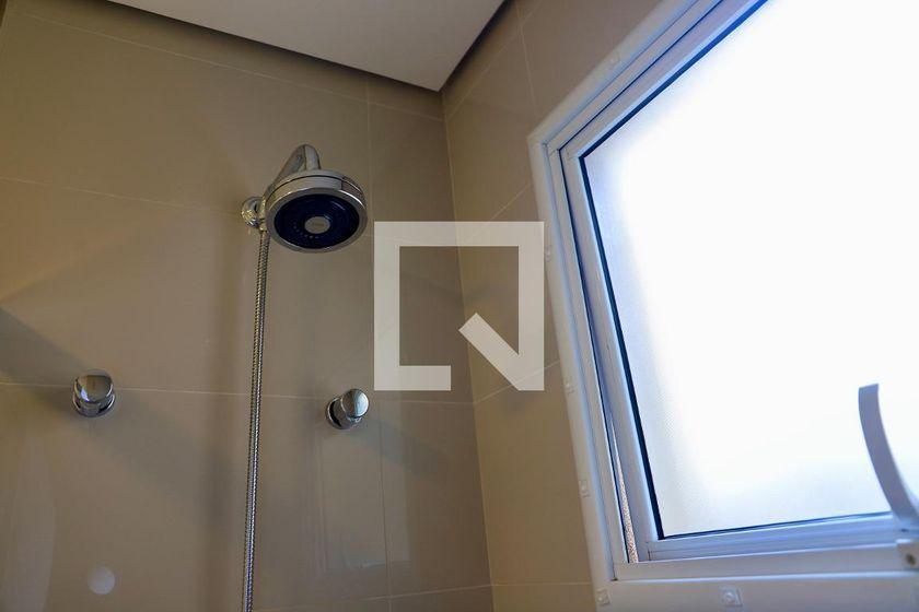 Casa à Venda – Planalto Paulista, 3 Quartos, 450 m² – São Paulo
