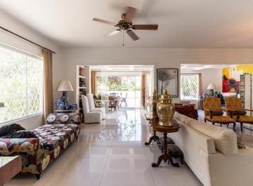 Casa à Venda – Pacaembu, 3 Quartos, 400 m² – São Paulo