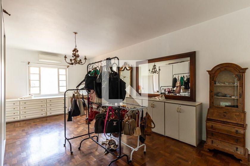 Casa à Venda – Pacaembu, 3 Quartos, 400 m² – São Paulo