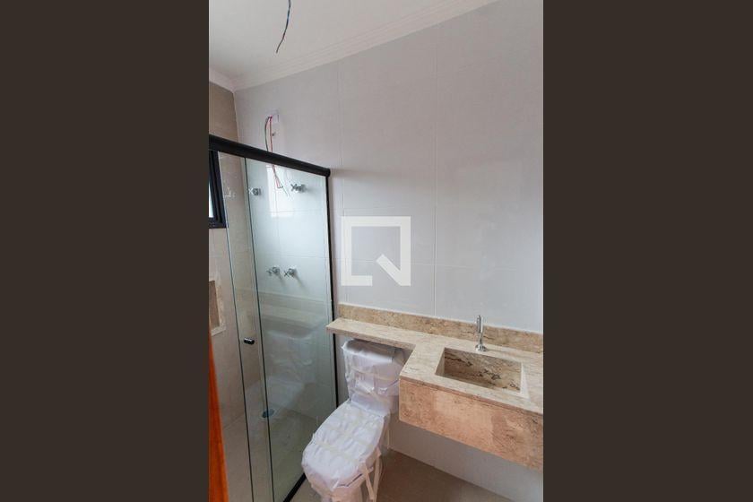 Casa à Venda – Vila Guilherme, 2 Quartos, 105 m² – São Paulo
