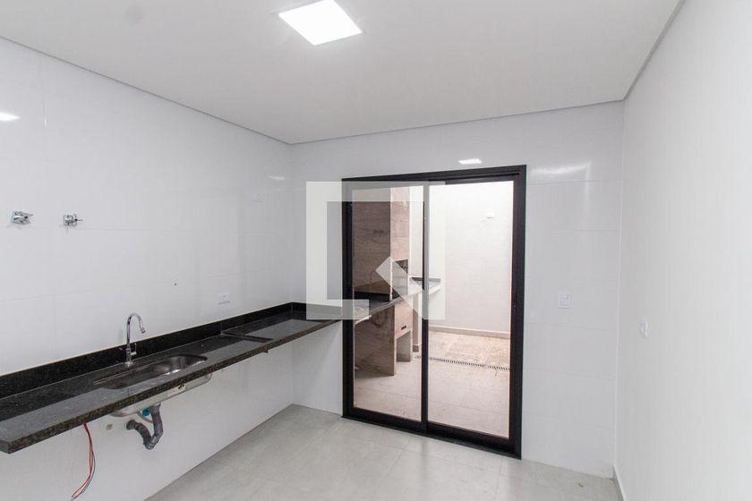 Casa à Venda – Vila Guilherme, 2 Quartos, 105 m² – São Paulo