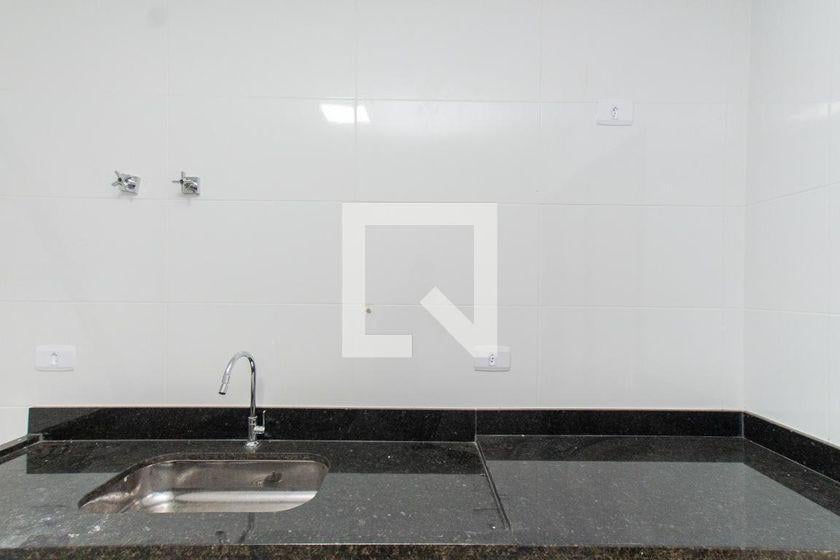 Casa à Venda – Vila Guilherme, 2 Quartos, 105 m² – São Paulo