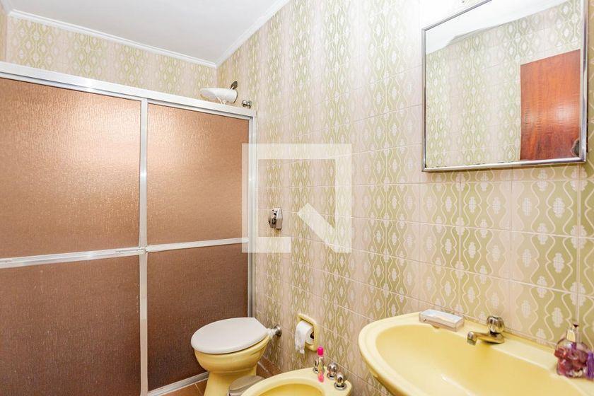 Casa para Aluguel – Sacomã, 2 Quartos, 700 m2 – São Paulo