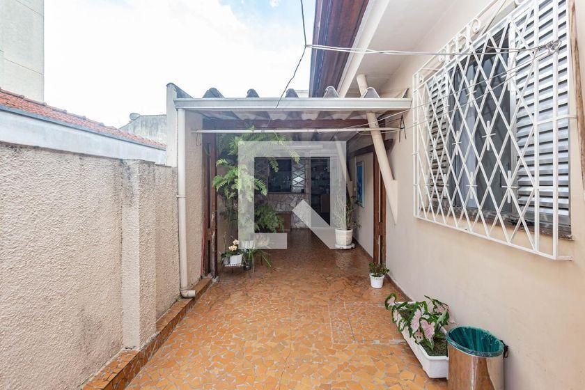 Casa para Aluguel – Sacomã, 2 Quartos, 700 m2 – São Paulo