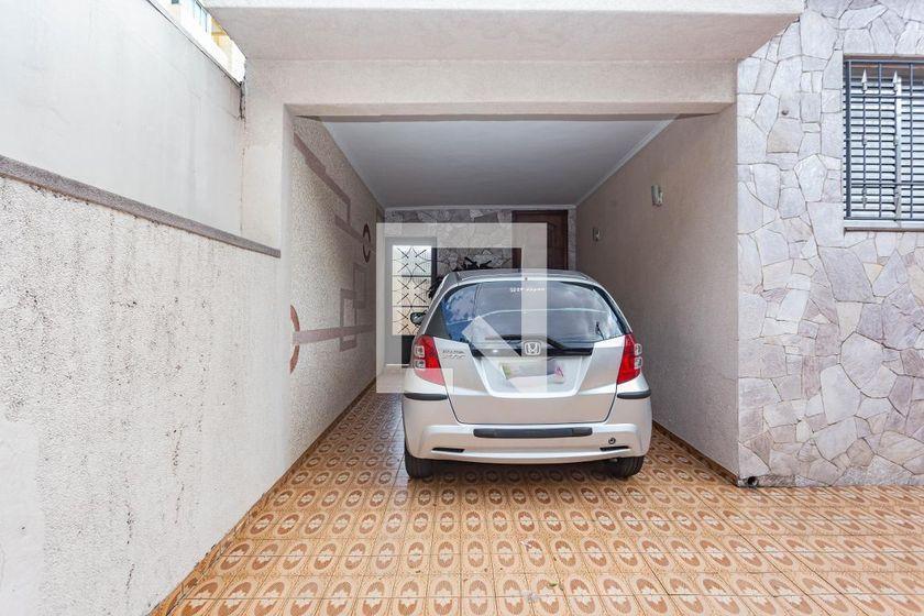 Casa para Aluguel – Sacomã, 2 Quartos, 700 m2 – São Paulo