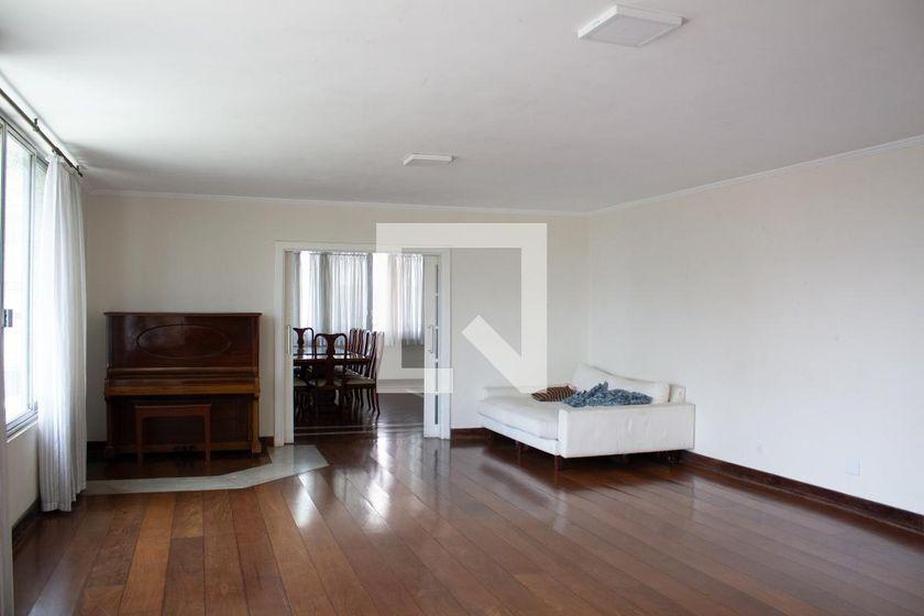 Apartamento à Venda – Santa Cecília, 5 Quartos, 500 m² – São Paulo