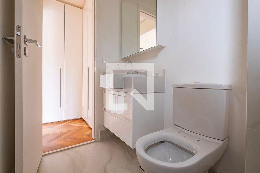 Apartamento à Venda – Jardim Paulista, 3 Quartos, 225 m² – São Paulo
