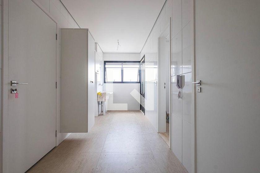 Apartamento à Venda – Jardim Paulista, 3 Quartos, 225 m² – São Paulo