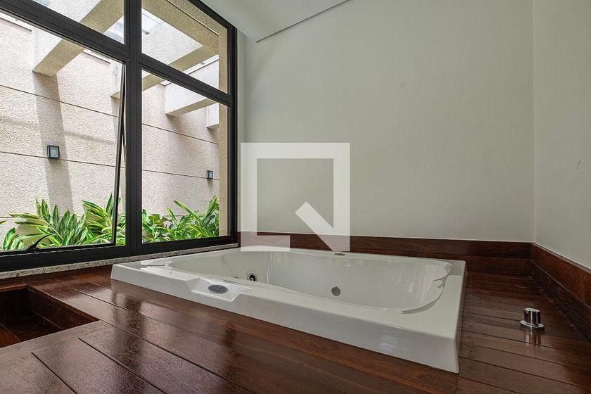 Apartamento à Venda – Jardim Paulista, 3 Quartos, 225 m² – São Paulo