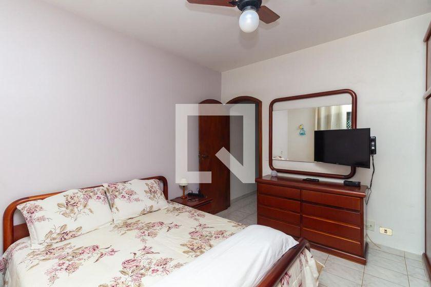 Casa à Venda – Ipiranga, 3 Quartos, 120 m² – São Paulo