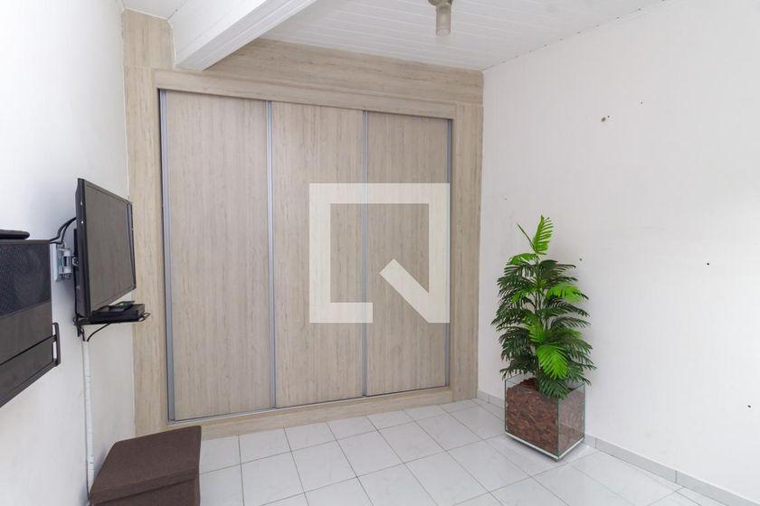 Casa à Venda – Ipiranga, 3 Quartos, 120 m² – São Paulo