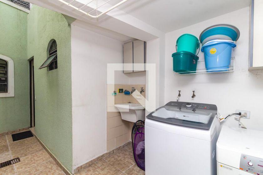 Casa à Venda – Ipiranga, 3 Quartos, 120 m² – São Paulo