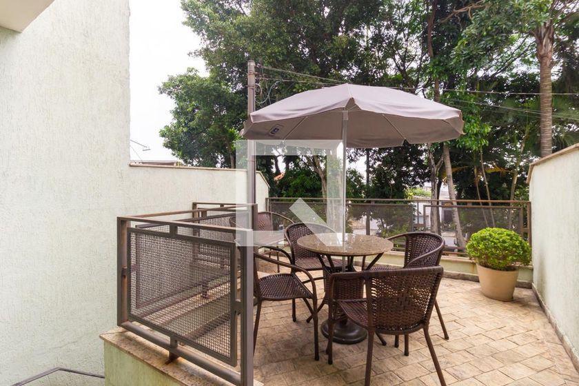 Casa à Venda – Ipiranga, 3 Quartos, 120 m² – São Paulo
