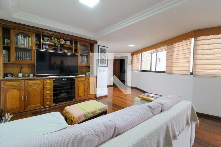 Apartamento à Venda – Moema, 5 Quartos, 275 m² – São Paulo