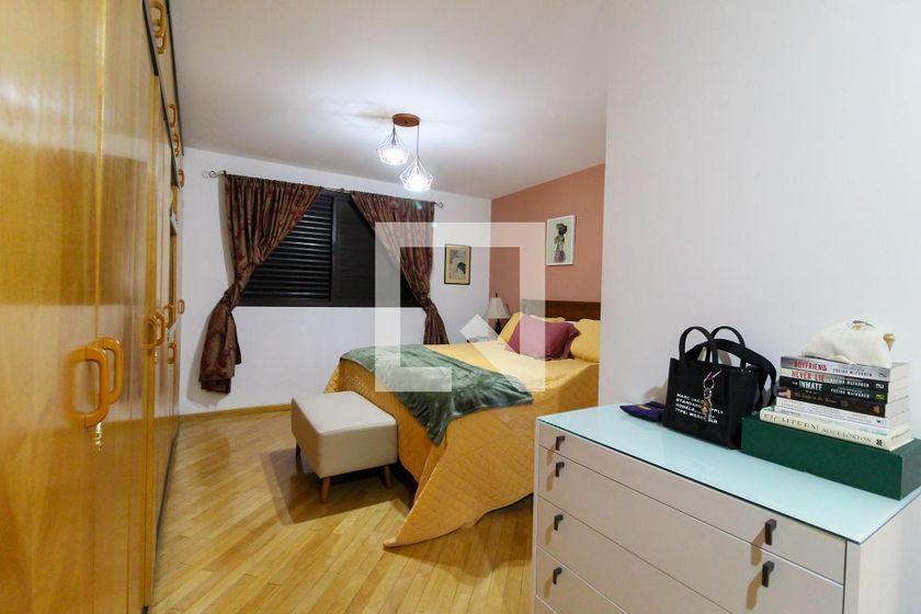 Apartamento à Venda – Moema, 5 Quartos, 275 m² – São Paulo