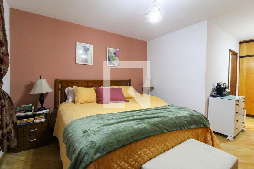 Apartamento à Venda – Moema, 5 Quartos, 275 m² – São Paulo