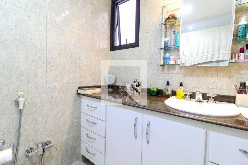 Apartamento à Venda – Moema, 5 Quartos, 275 m² – São Paulo