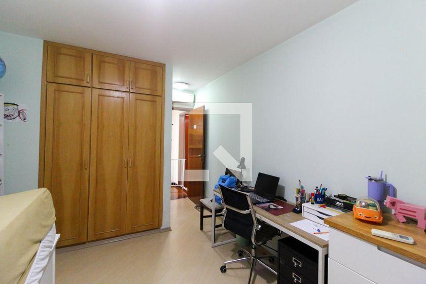 Apartamento à Venda – Moema, 5 Quartos, 275 m² – São Paulo