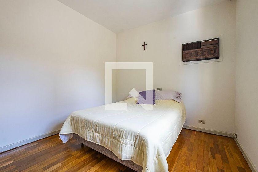 Casa à Venda – Alto de Pinheiros, 4 Quartos, 526 m² – São Paulo